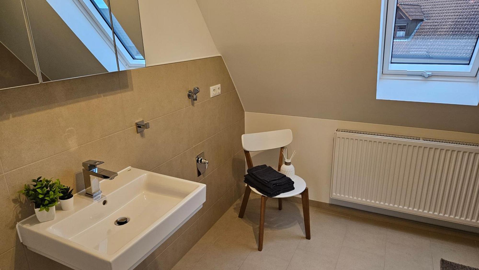 Ferienwohnung As5 Two Bamberg - Zentrale Lage Mit Parkplatz Hallstadt Bagian luar foto
